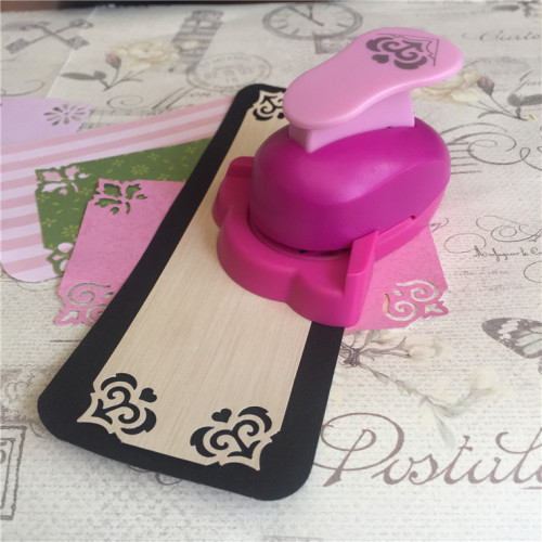 Wholesale children's DIY flower making tool printing machine edge pattern hollow embossing device right angle rounded corner embossing machine