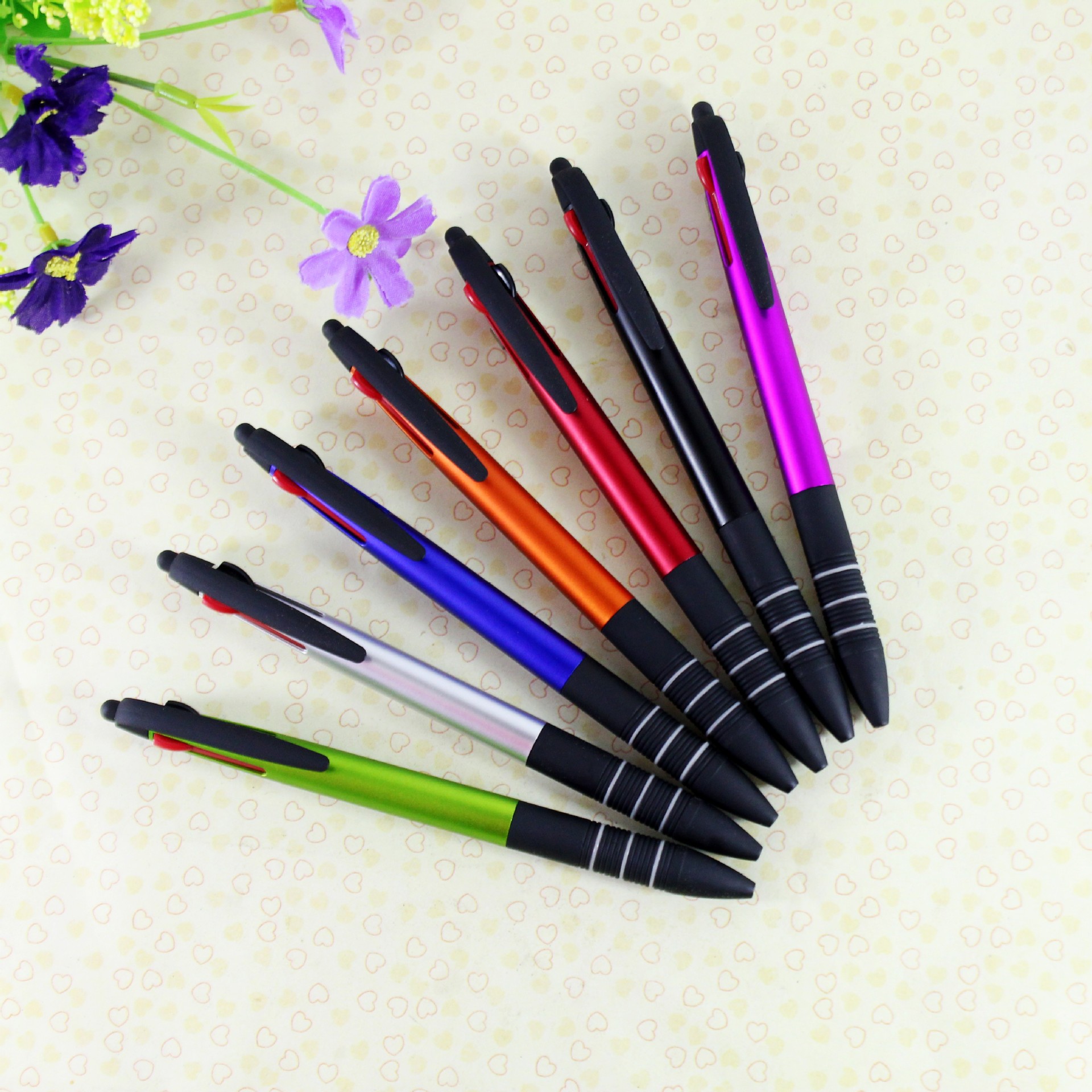 Suministro de tres colores Stylus multi-color bolígrafo de tres colores push pantalla táctil color pluma multifuncional de 3 colores pluma capacitiva