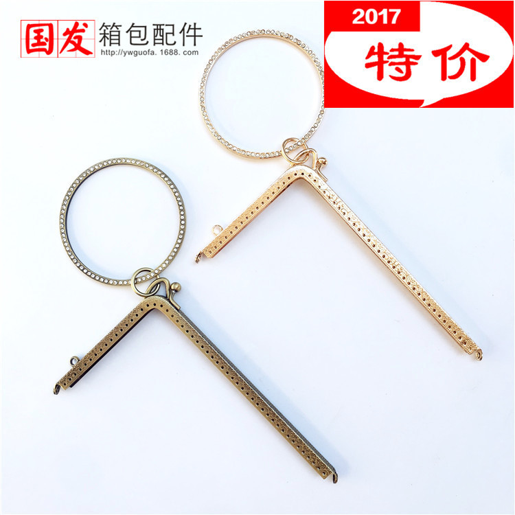 18.5cm en forma de L empujado diamantes brazalete oro con brazalete oro bronce oro ligero