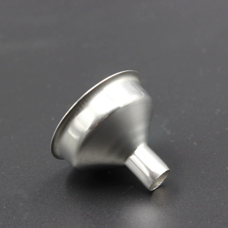 Производители поставляют воронки из нержавеющей стали, воронки для вина, воронки для масла различных спецификаций, большие объемы, отличная цена.