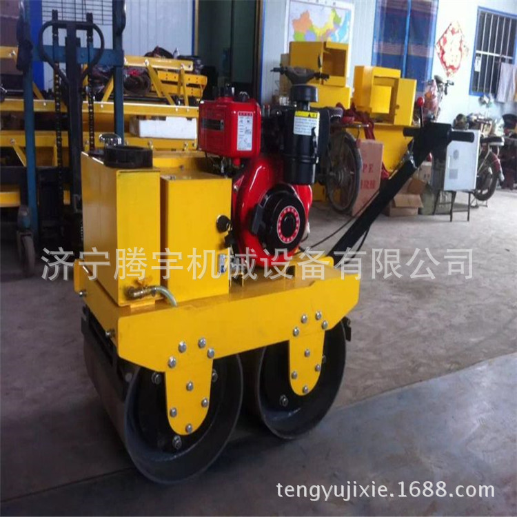 手扶汽油振动压路机生产厂家混凝土沥青路面小型压路机多少钱一台