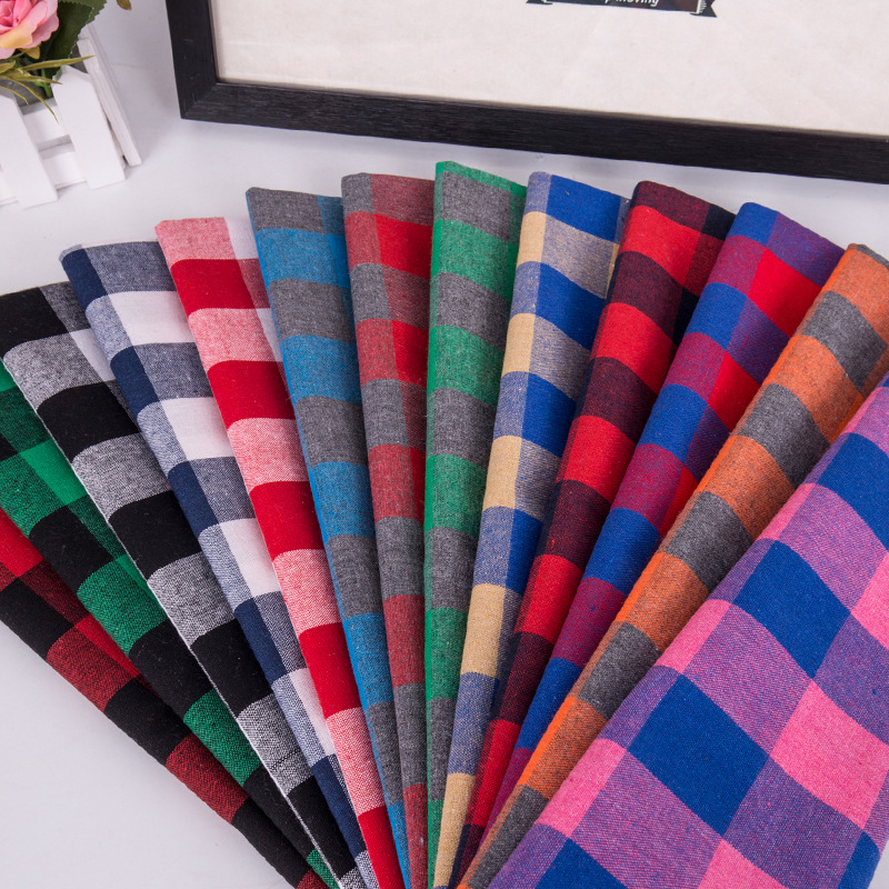 现货 涤棉格子 色织格子面料 箱包鞋帽靠垫沙发里布 休闲衬衫面料