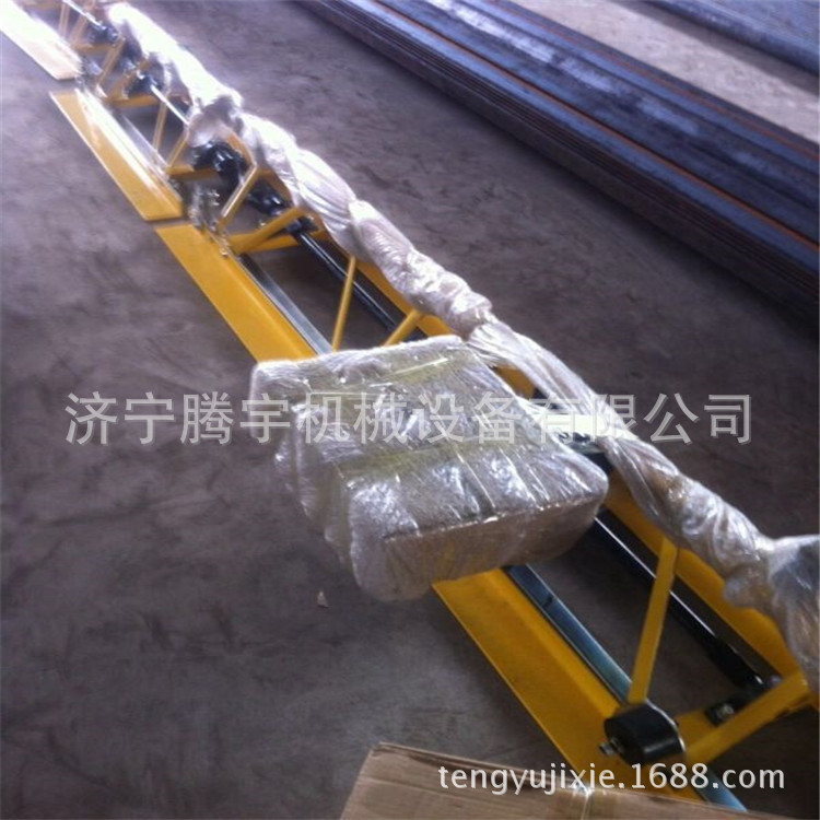 （振动梁）买混凝土框架式电机整平机质量保证厂家直供路面摊铺机