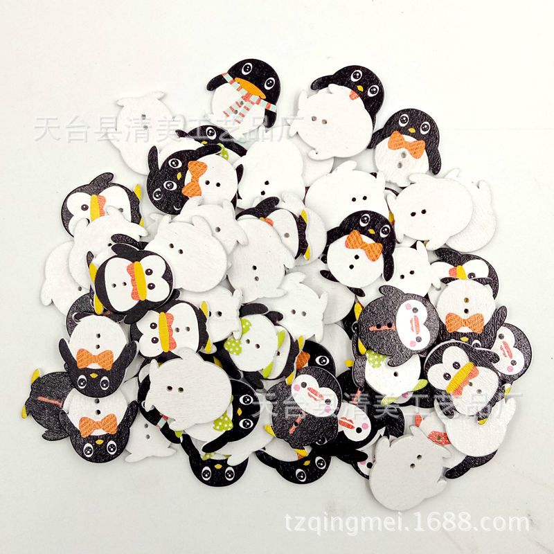 Fondo blanco pintado Impresión de madera pingüino color lindo animal pingüino forma botón