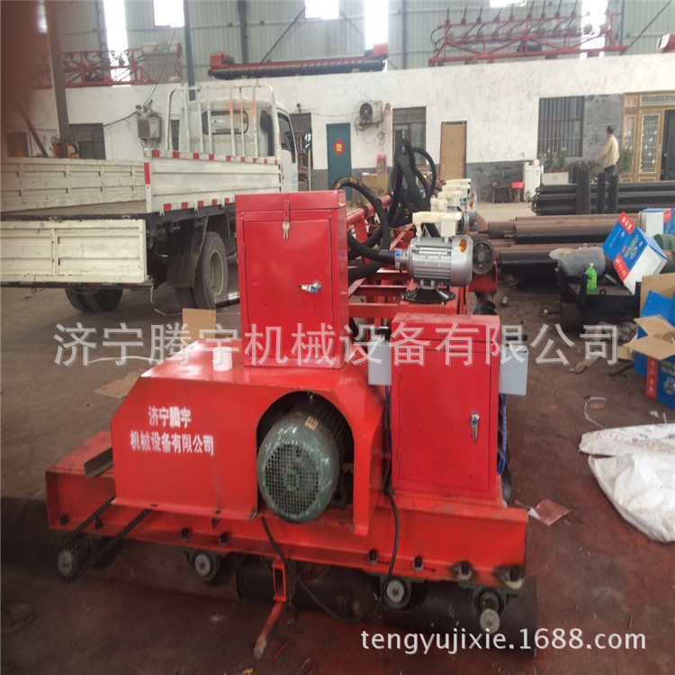 三辊轴摊铺机现货速发混凝土路面多少钱一台铺路机桥面用电动