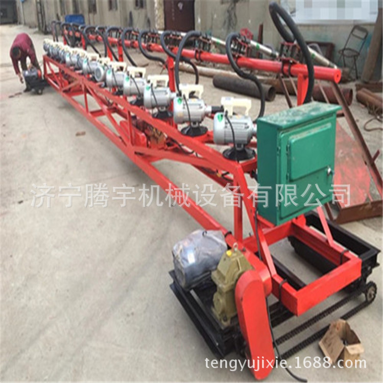 供应混凝土排阵振捣机腾宇牌买4米5棒排振振捣摊铺机桥面铺路机价