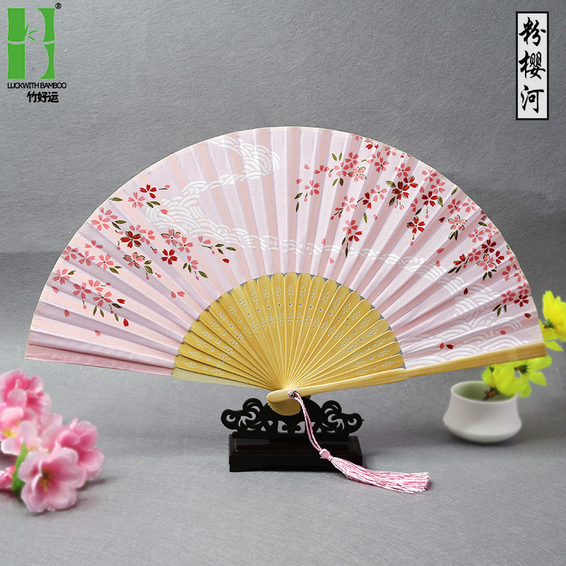 Venta directa de fábrica semi-hecho a mano semi-mecánico de estilo japonés ventilador de las mujeres ventilador plegable japonés al por mayor regalo de mano ventilador plegable de Bambú