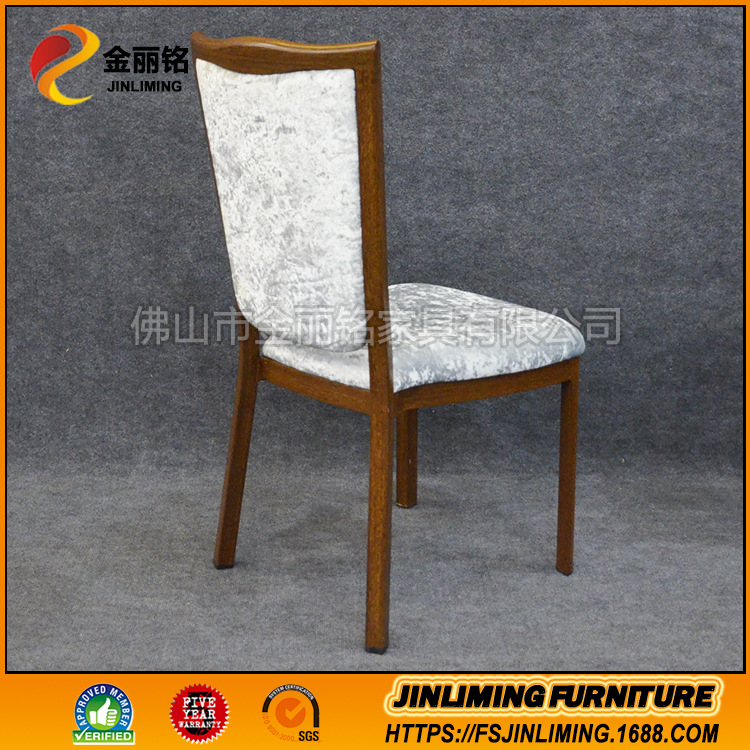 Suministro directo de fábrica personalizada comida occidental imitación silla de madera restaurante imitación silla trasera de madera Hotel aleación de aluminio silla suave de metal