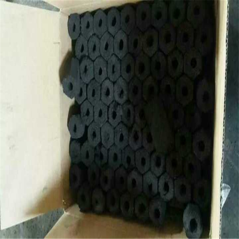 供应烧烤无烟机制木炭 四棱、六棱机制木炭、果木炭 型炭兰炭