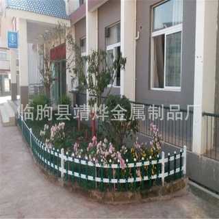 定制批发pvc社区绿化围栏护栏 庭院花园围栏护栏绿化带草坪护栏