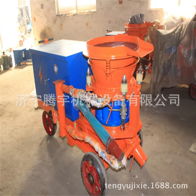 混凝土湿喷机多少钱厂家7立方湿喷机 山东湿喷机喷射机护坡喷浆机