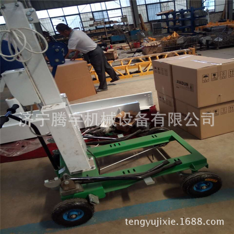 奔跑吧工程照明车 价格低不低快来腾宇比一比厂家 应急工程照明灯