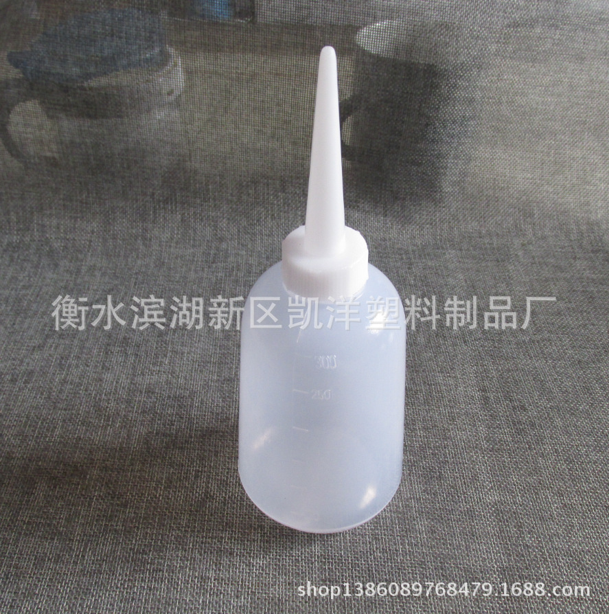供应批发300毫升点胶工业油壶 优质耐用机油灌装清洗壶