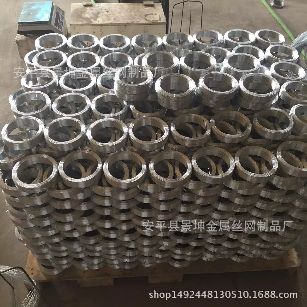 铁丝铁线镀锌线铁丝镀锌铁丝退火黑铁丝冷抜丝镀铜丝工厂直销