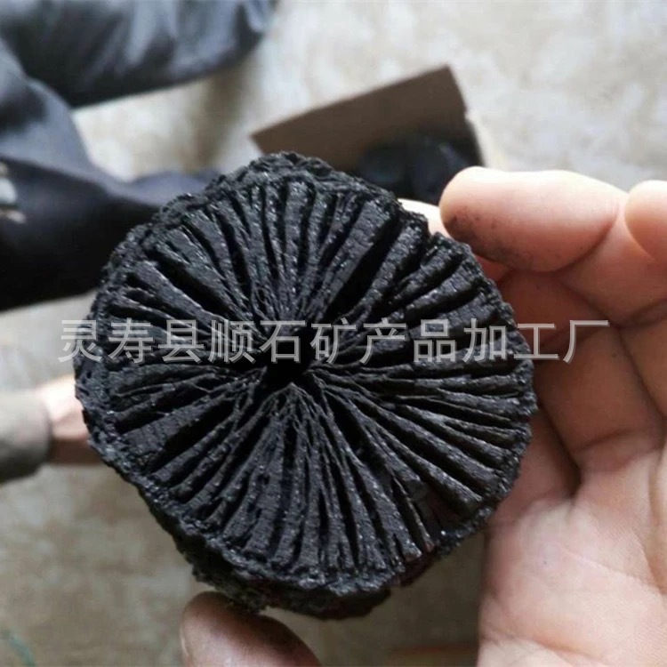厂家批发耐烧无烟菊花炭刚炭韩国烤肉烧烤用白炭硬炭量大优惠