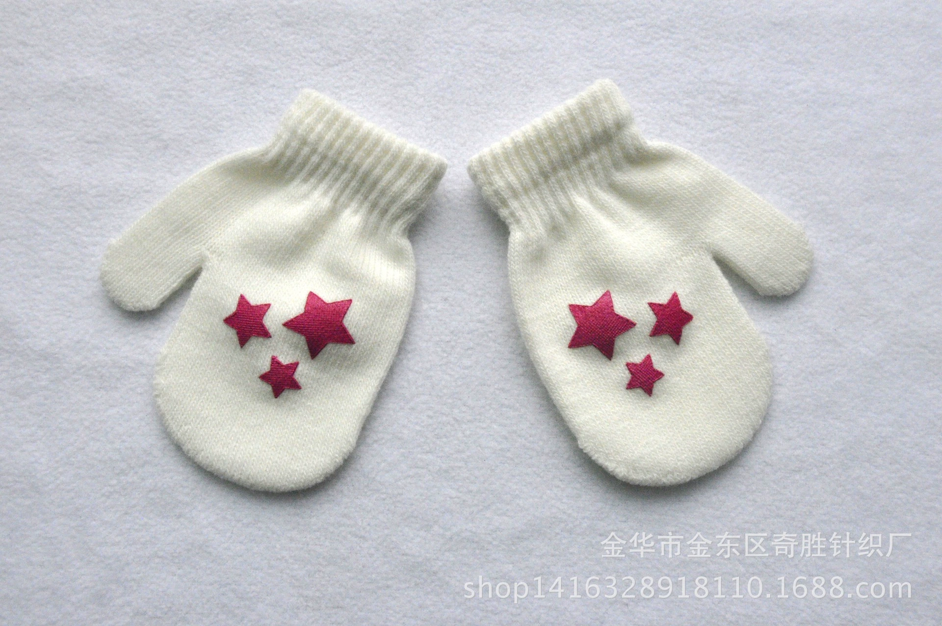 Children's keep warm cute gloves for early age