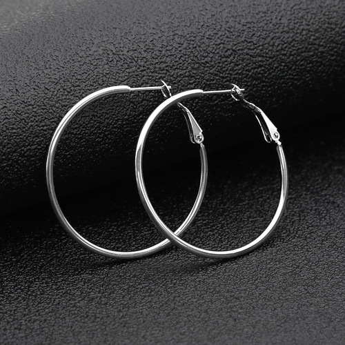 European and American fashion personality large earrings exaggerated titanium steel round hoop earrings women's INS ear buckles cross-border jewelry