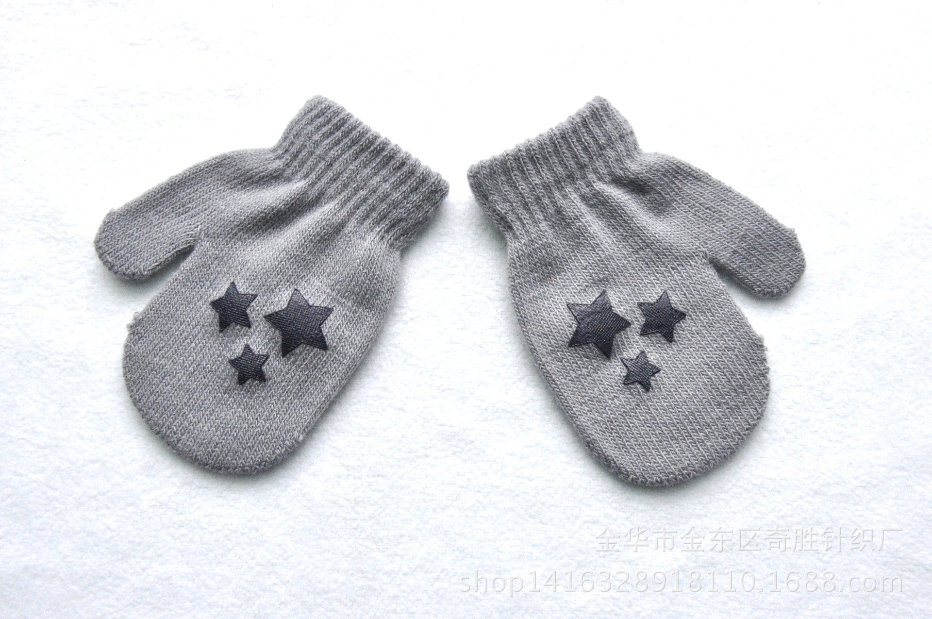 Children's keep warm cute gloves for early age