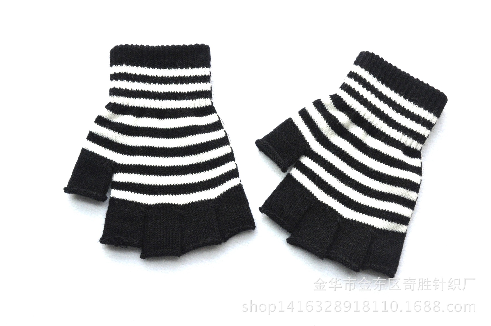 Cross-border dedicado acrílico invierno cálido medio dedo estudiante jugando computadora escrito medio dedo guantes expuestos ventas directas de fábrica