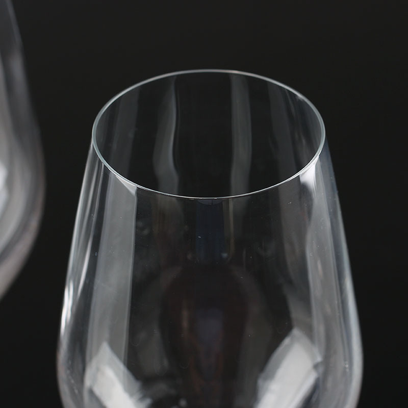 Creative transparent glass wineglass for home use