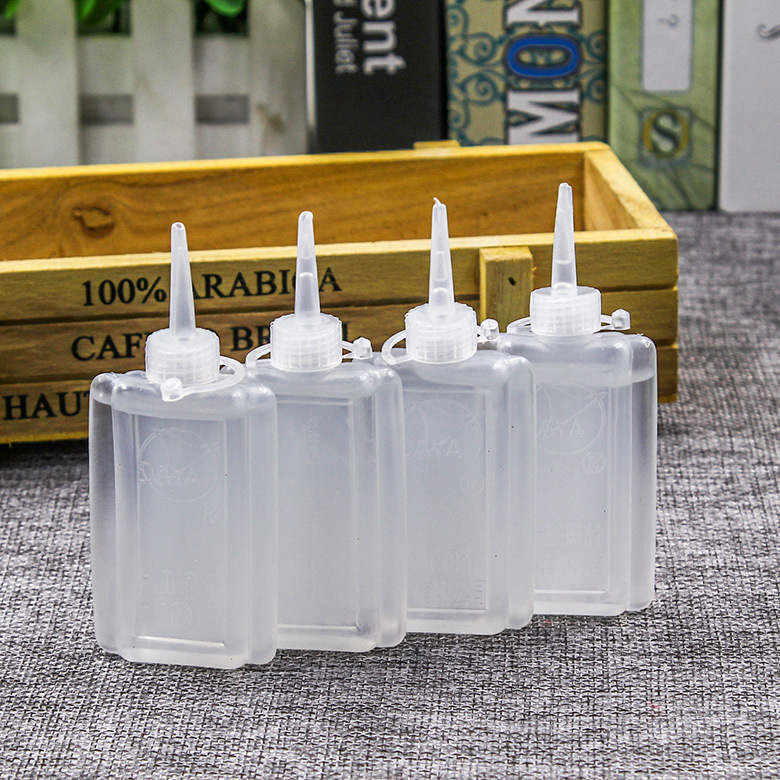 Household sewing machine oil door lock metal lubricating oil one dollar store two dollar store daily necessities wholesale