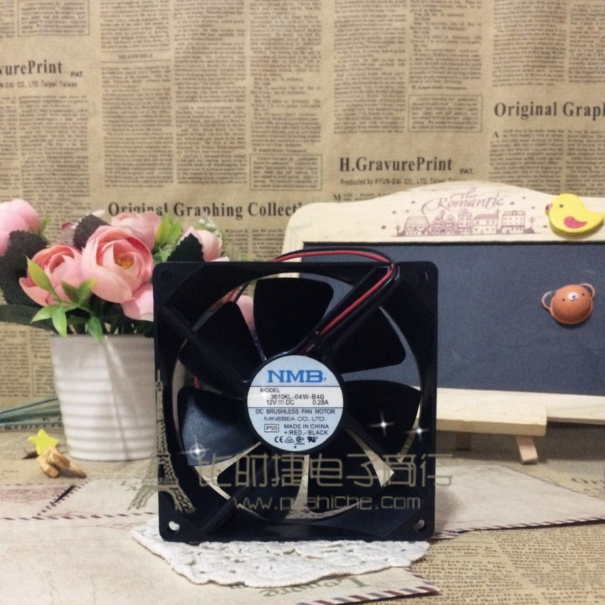 日本 NMB 3610KL-04W-B40 9225 12V 0.28A 9厘米 双滚珠散热风扇