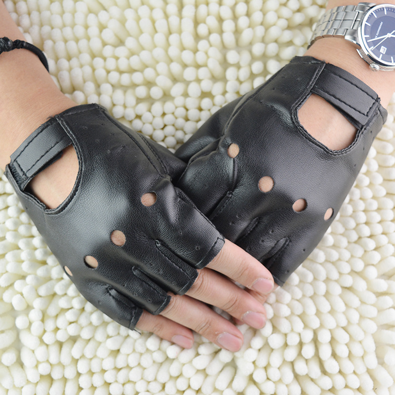 Men's Gloves Rivets Non-Mainstream Half-Finger Gloves Punk Gloves Hip-Hop Half-Finger Gloves Fingerless Performance Gloves for Men Men's Gloves Rivets Non-Mainstream Half-Finger Gloves Punk Gloves Hip-Hop Half-Finger Gloves Fingerless Performance Gloves for Men