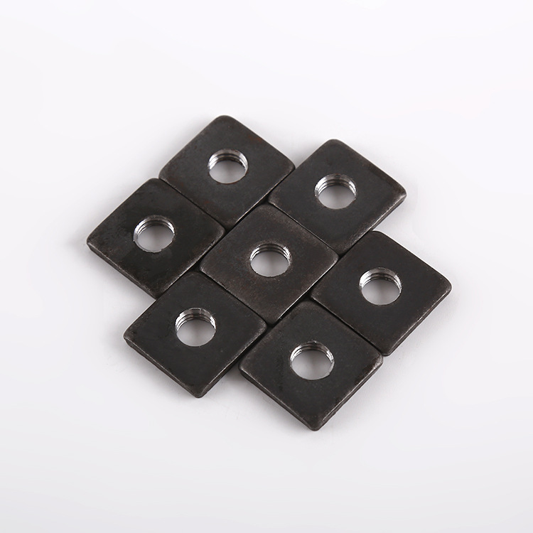 厂家供应 碳钢四角方螺母 方形螺母 冲压方螺母可量大优