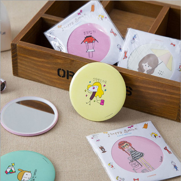 Cartoon small portable mirror
