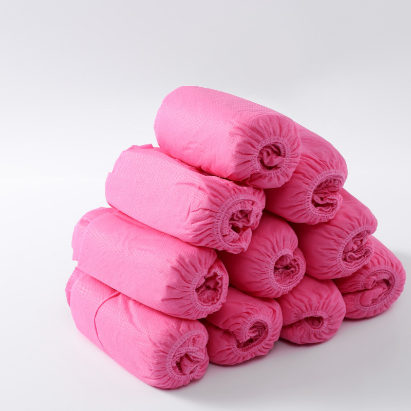 Qihong antideslizante negro cubierta del zapato desechable engrosada no tejida cubierta del pie transpirable blanco hogar cubierta del zapato