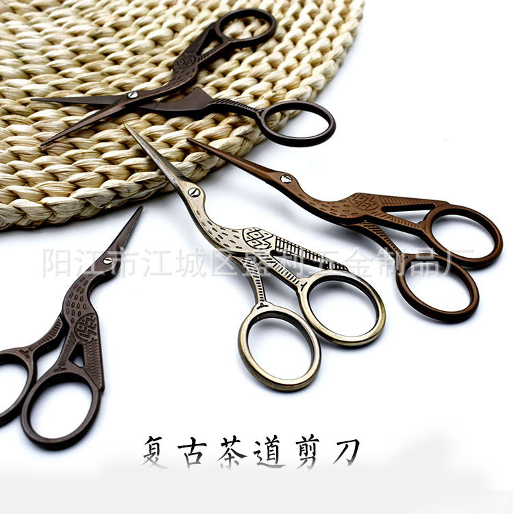 Yangjiang fábrica al por mayor 9,3/11,5 CM grúa-tipo retro tijeras de belleza retro pequeñas tijeras de acero