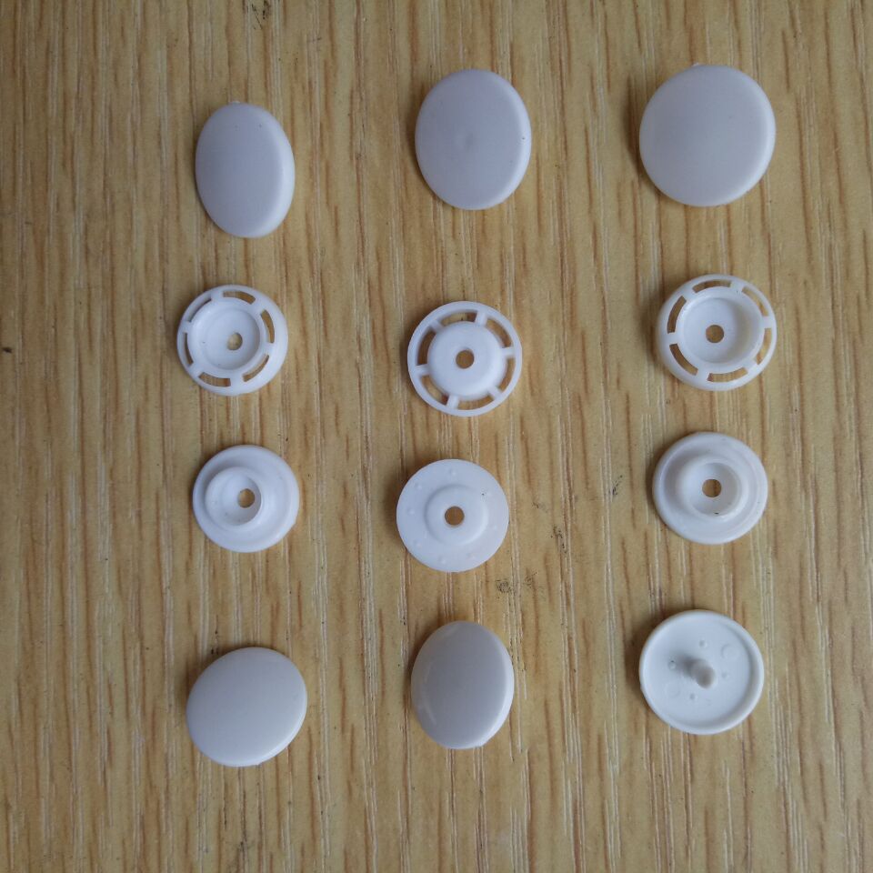 （工厂旗舰店）厂家直销质量保证价格优惠塑料四合扣 尺寸齐全