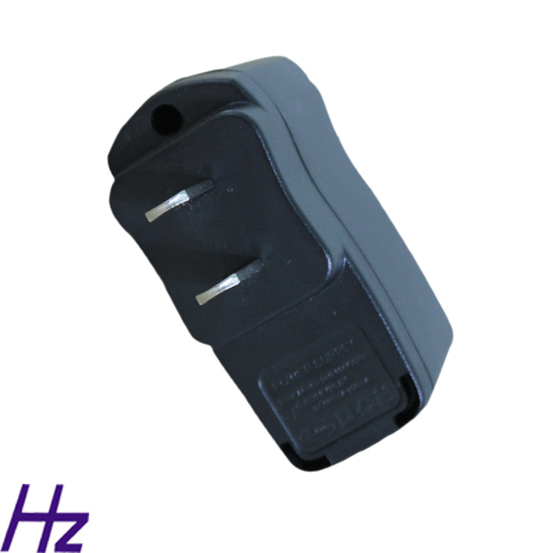 5v800ma美规usb充电头3.7v锂电池的充电器工作时红灯充满变绿灯