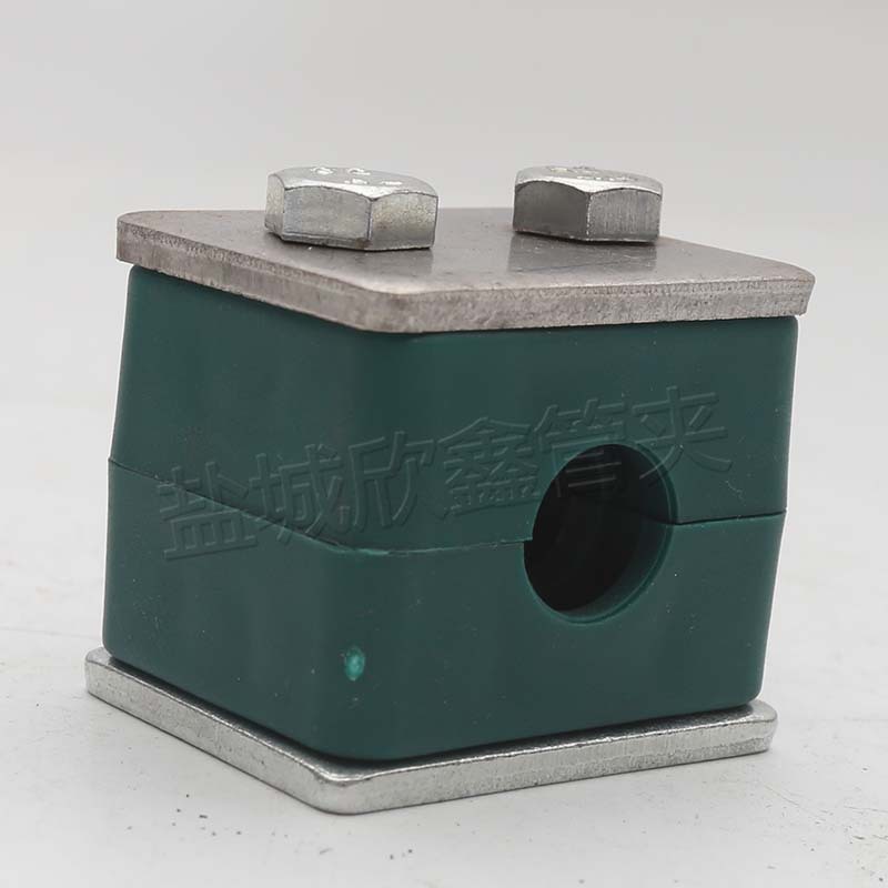 厂家生产批发塑料管夹轻型塑料管夹盐城欣鑫管夹价格实惠欢迎订购