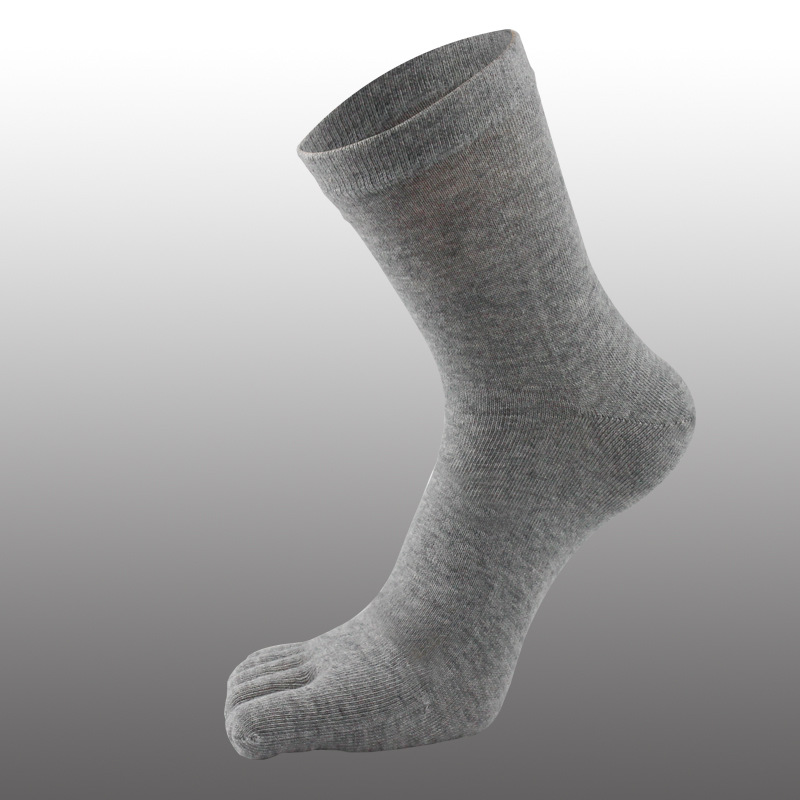 Cinco dedos Shu cinco dedos calcetines hilo de algodón tubo corto color sólido calcetines de los hombres procesamiento al por mayor dedo del pie calcetines cinco dedo del pie absorbente de sudor casual
