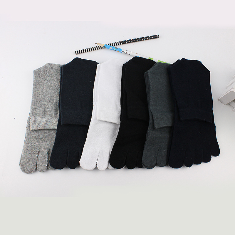 Cinco dedos Shu cinco dedos calcetines hilo de algodón tubo corto color sólido calcetines de los hombres procesamiento al por mayor dedo del pie calcetines cinco dedo del pie absorbente de sudor casual