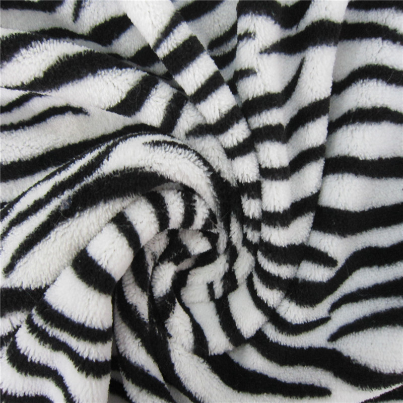 厂家生产珊瑚绒印花 双面珊瑚绒 经编全涤288f 条纹珊瑚绒印花