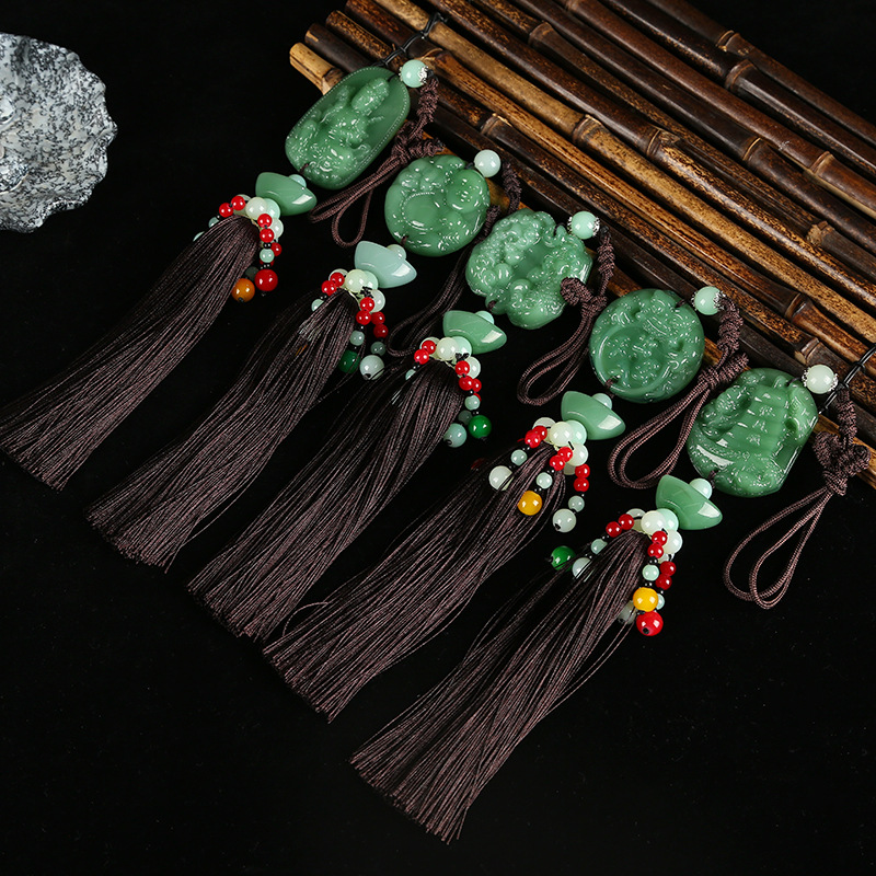 翡翠车挂仿玉石车载流苏挂件汽车挂饰礼品后视镜配饰厂家批发车内