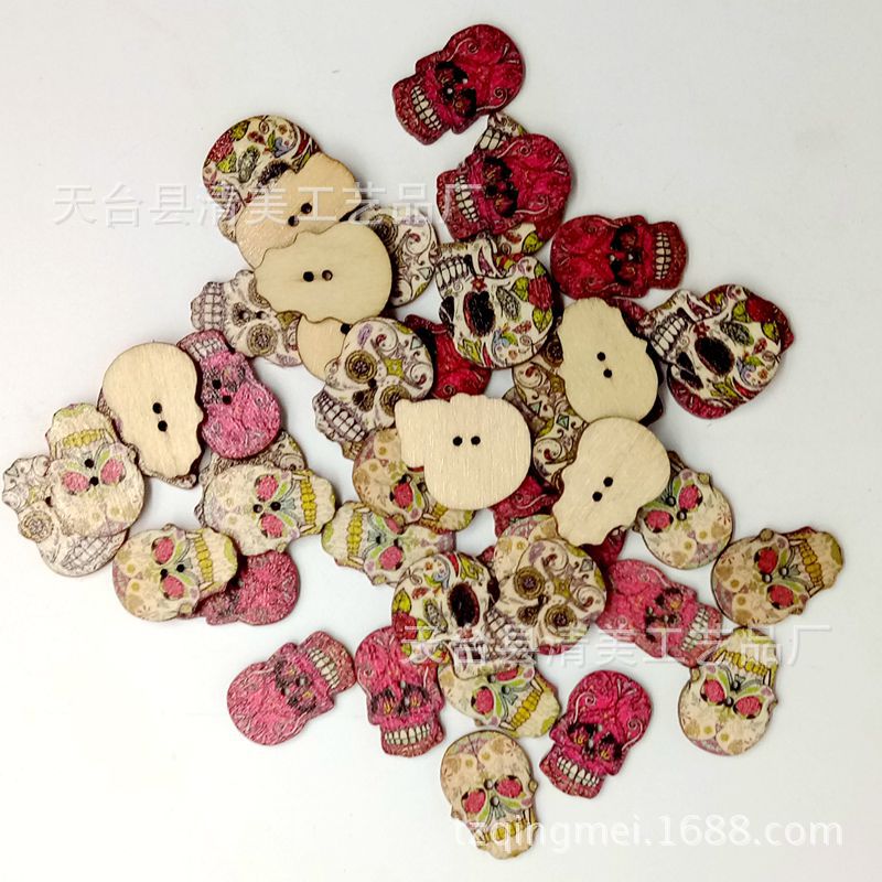 Botones de calavera decorativos de madera Suministros de Pascua Mano de madera Especial