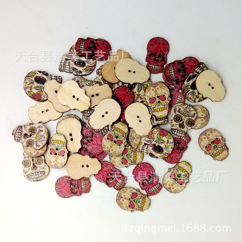 Botones de calavera decorativos de madera Suministros de Pascua Mano de madera Especial