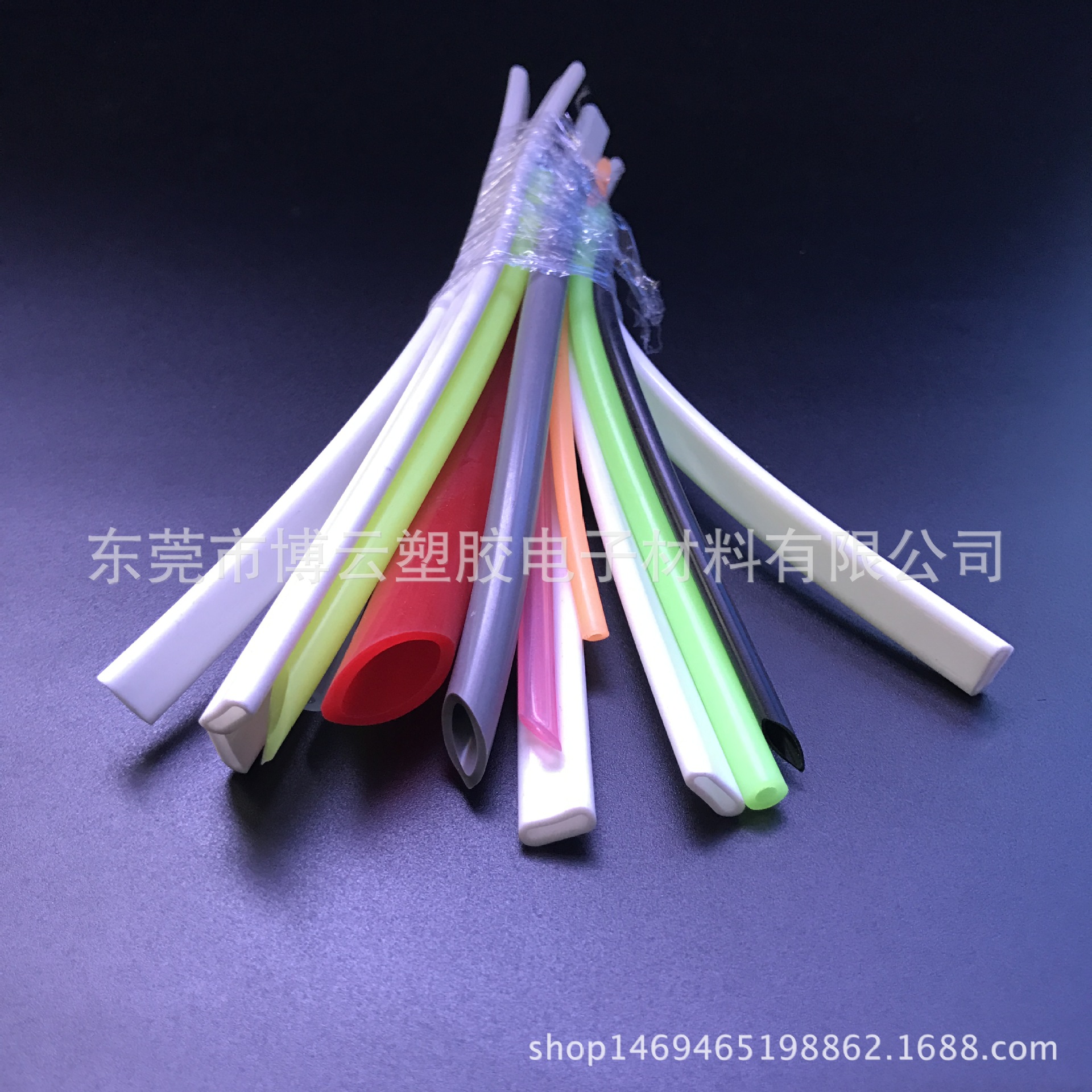 新品上市透明硅胶管 优质硅胶管软管 LED方形硅胶套管 异形硅胶管