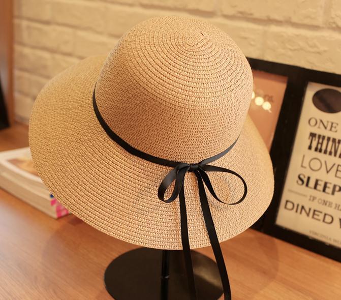 Women's Straw Hat Spring Summer Outdoor Sunshade Breathable Beach Cap With Black Ribbon Bow Casual Streetwear_voghion.com