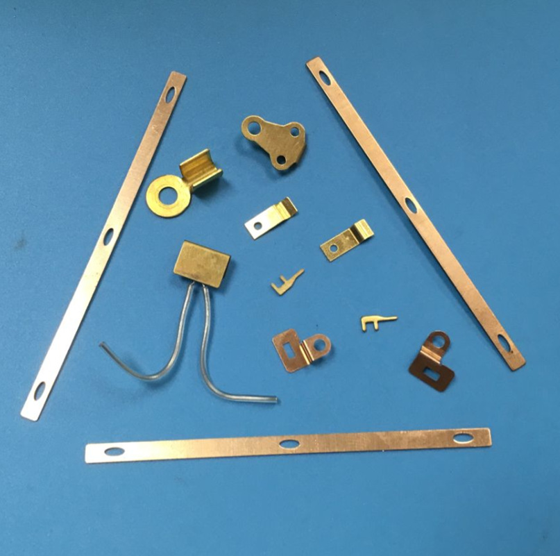 冲压厂专业智能电子开关铜片连接片精密冲压导电片接线铜片端子