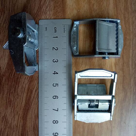 Factory direct sales quality assurance price discount 2cm-5cm metal adjustment press buckle galvanized alloy press buckle