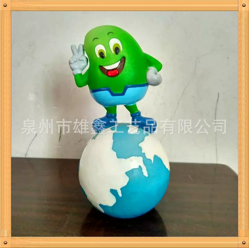 创意树脂礼品地球造型公仔摆件 家居车载装饰微景观树脂工艺品