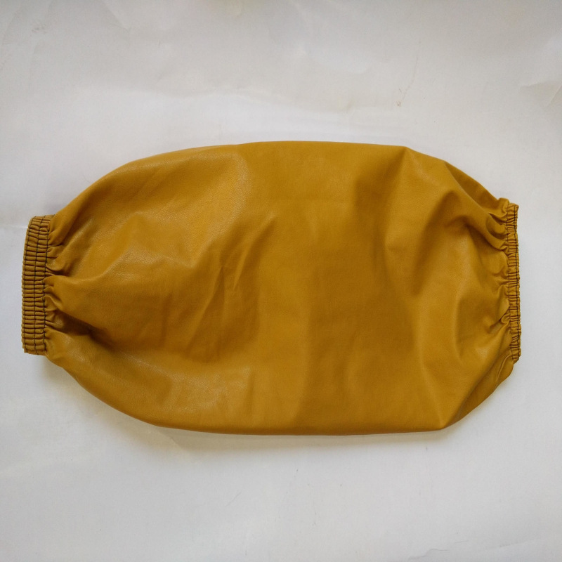 批发PU软皮革防脏袖套 PVC防污防油护袖 劳保套袖