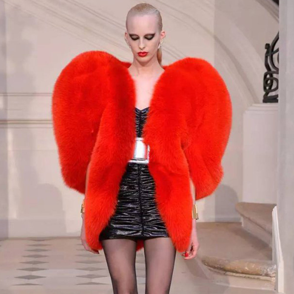 New European and American style heart-shaped faux fur cape, mid-length coat, stylish and unique fox fur cloak.