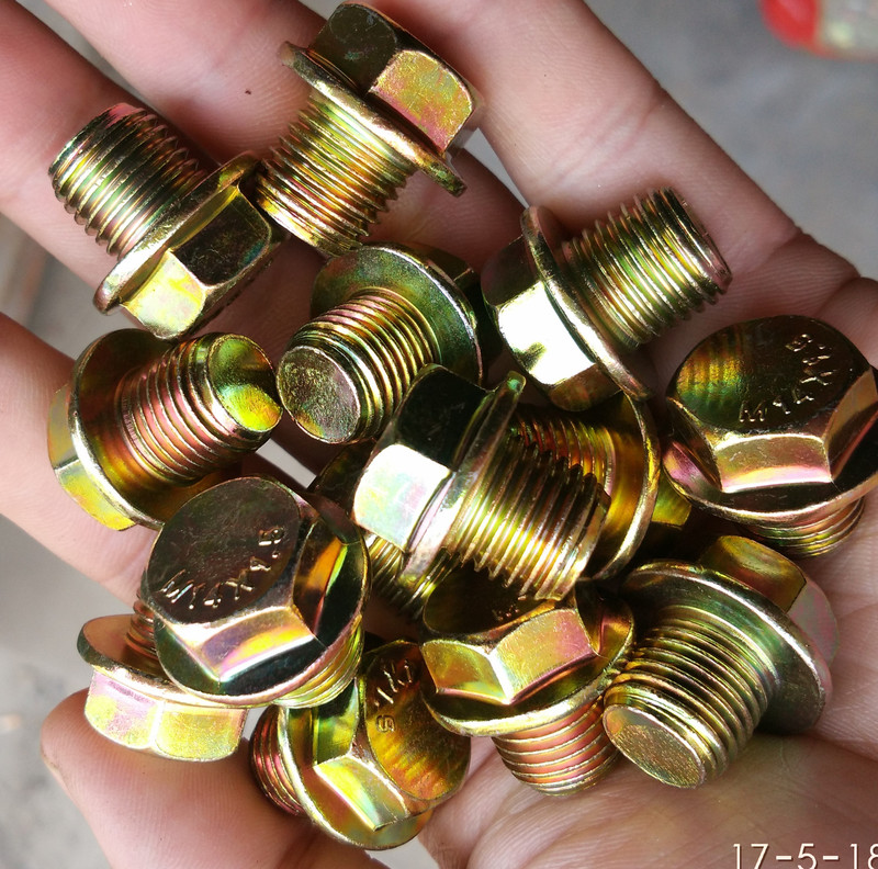 M14 * 1.5 hexagon plated colored oil plug. Galvanized external hexagon oil plug. Hexagon drain screw plug