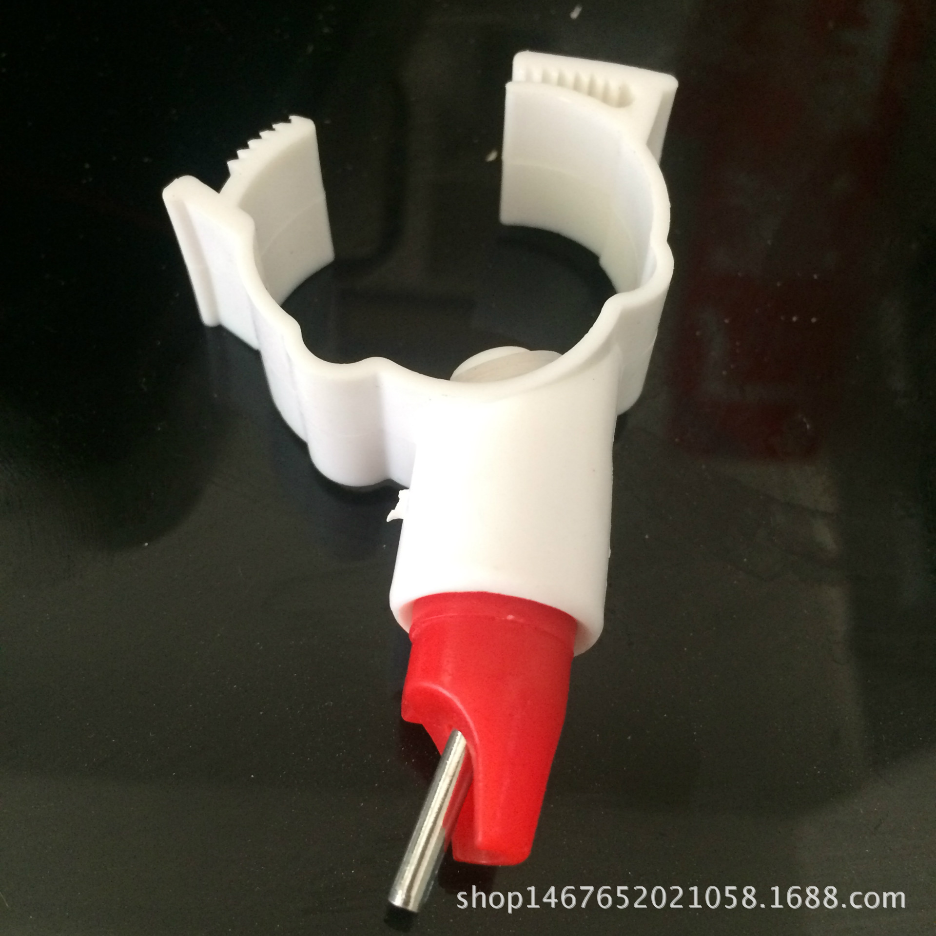 鸭用饮水器 鸭子饮水器 肉鸭饮水器 养鸭子用 乳头自动饮水器