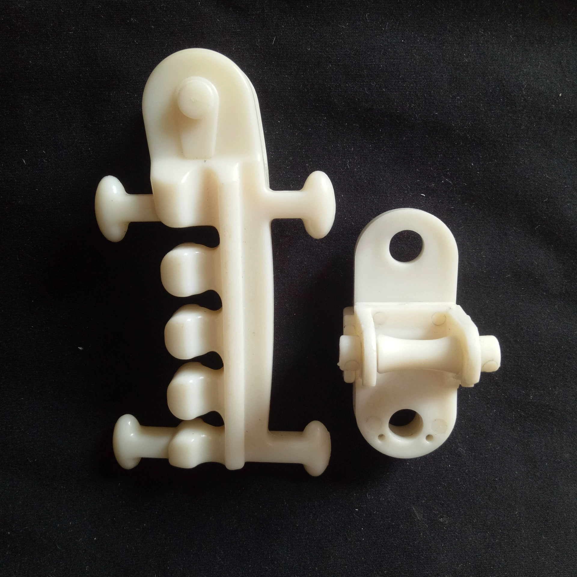 Устройство для открытия и закрытия выхода воздуха в теплице из фанеры судового типа, шкив с зажимом для выпуска воздуха, аксессуары для теплицы